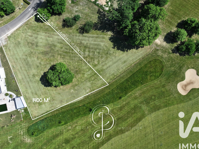 Vente Terrain à bâtir 1 400 m&sup2; — photo du bien