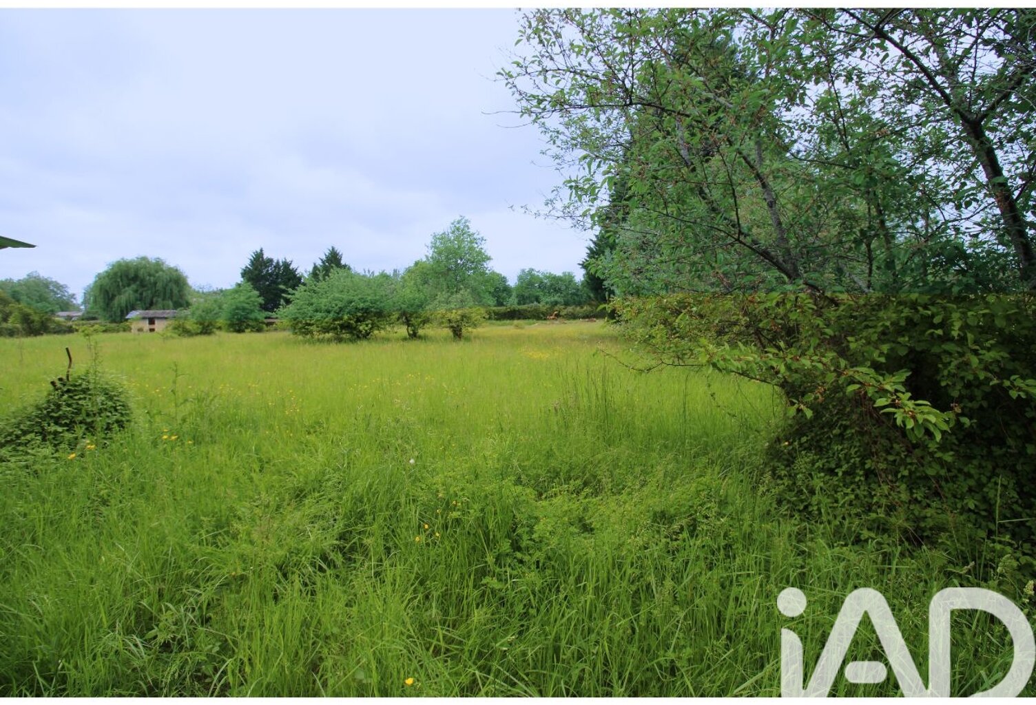 Vente Terrain 2 270 m&sup2; — photo 1