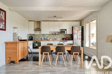 Appartement 3 pièces 217000 €