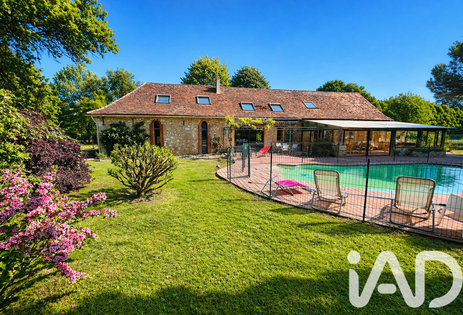 Vente Maison de campagne 12 pièces — photo 1