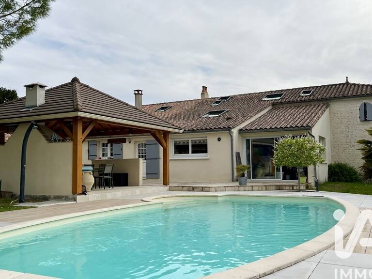 Vente Maison de campagne 8 pièces — photo 1
