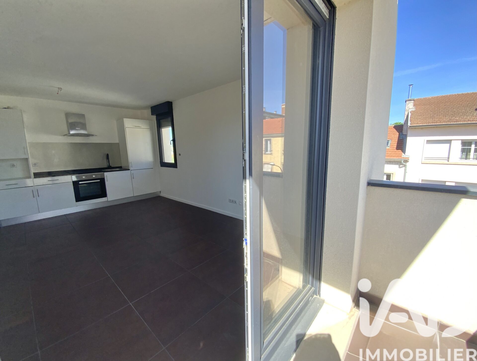 Vente Appartement 2 pièces - Photo 3