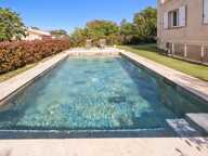 En exclusivité Villa comprenant T4 + T2 + Studio et piscine à vendre à Cogolin — photo 2