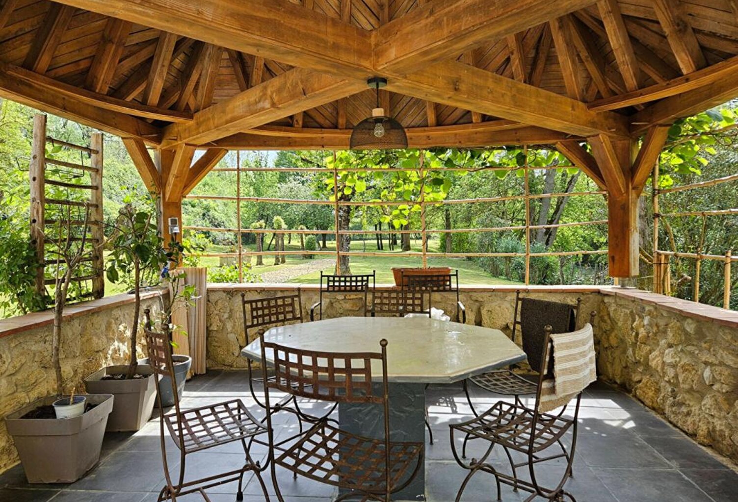 ASTAFFORT  :  L'Âme du Moyen-Âge au fil de l'eau : Ancien Moulin d'Exception 230 m² — photo 1