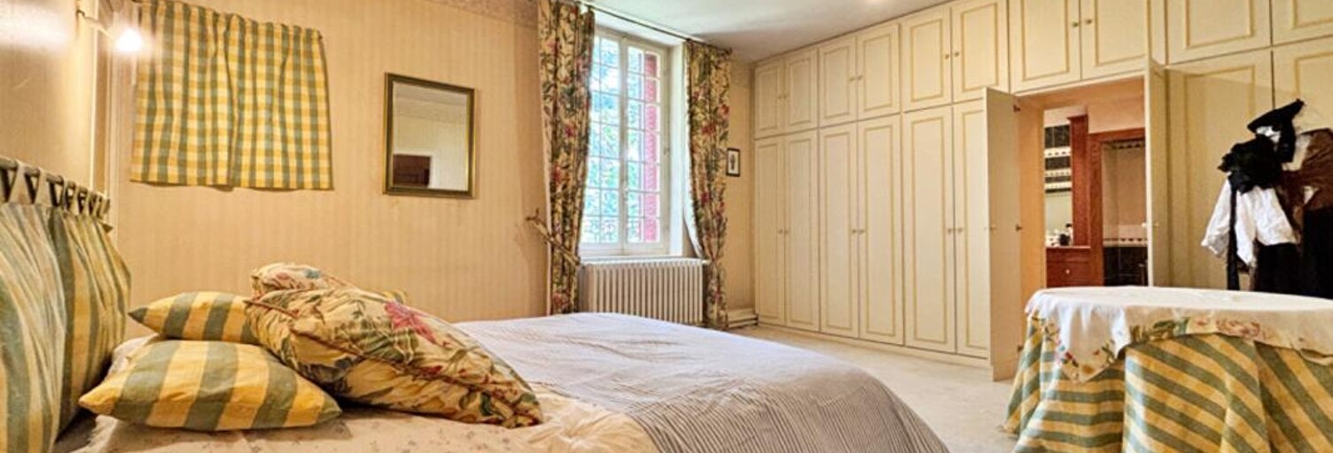 Maison 7 Pièces 185 m² à vendre à Mehun-sur-Yèvre (18500)