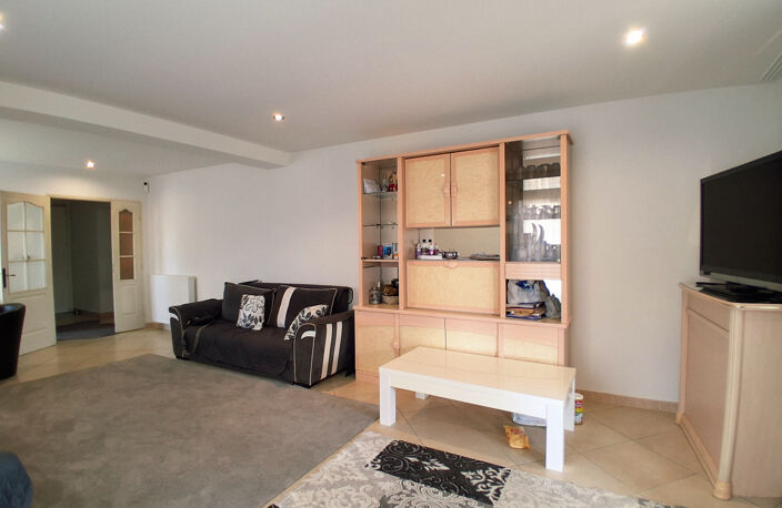Dept 84 - Bollène - Maison de 132 m2 sur 601 m2 - Détachemen — photo 4