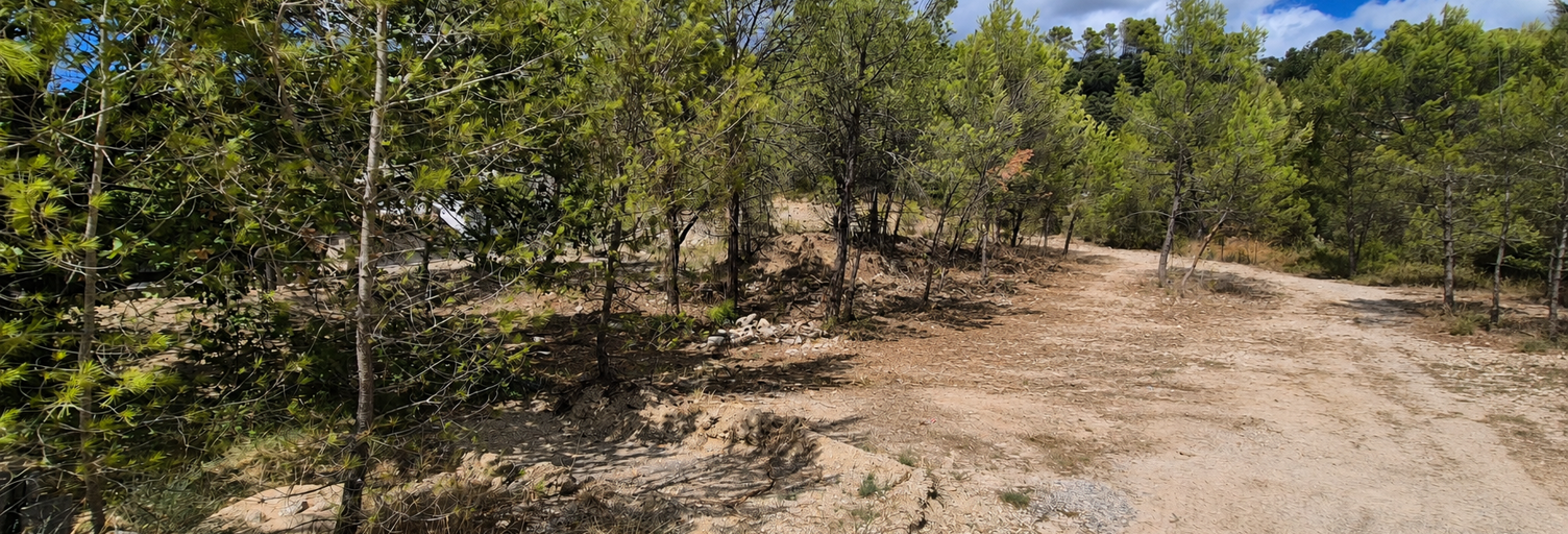 Terrain  1172 m² à vendre à Saint-Mathieu-de-Tréviers (34270)