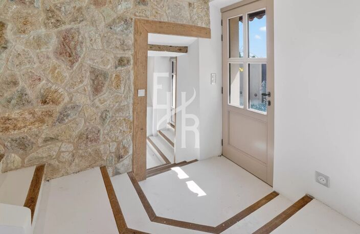 BAISSE DE PRIX | MAISON DE VILLE À MOUGINS — photo 2