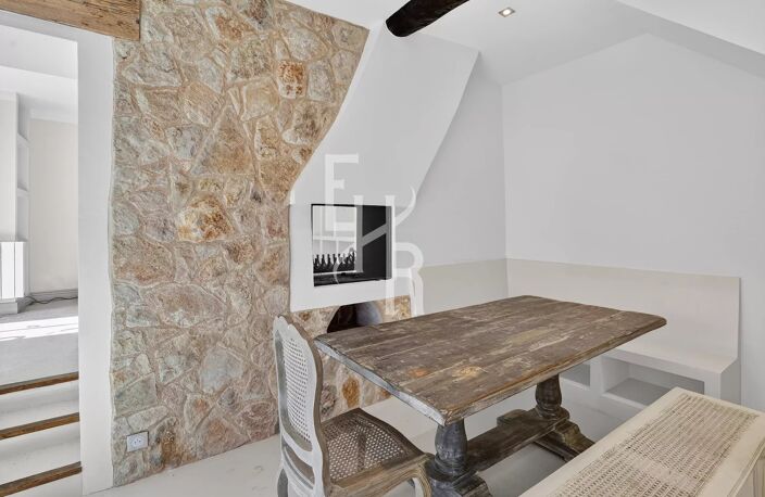 BAISSE DE PRIX | MAISON DE VILLE À MOUGINS — photo 3