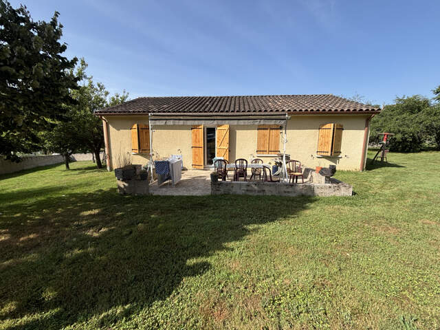 Maison T4 - 79 m2 - SAINT-BENOIT DE CARMAUX — photo du bien