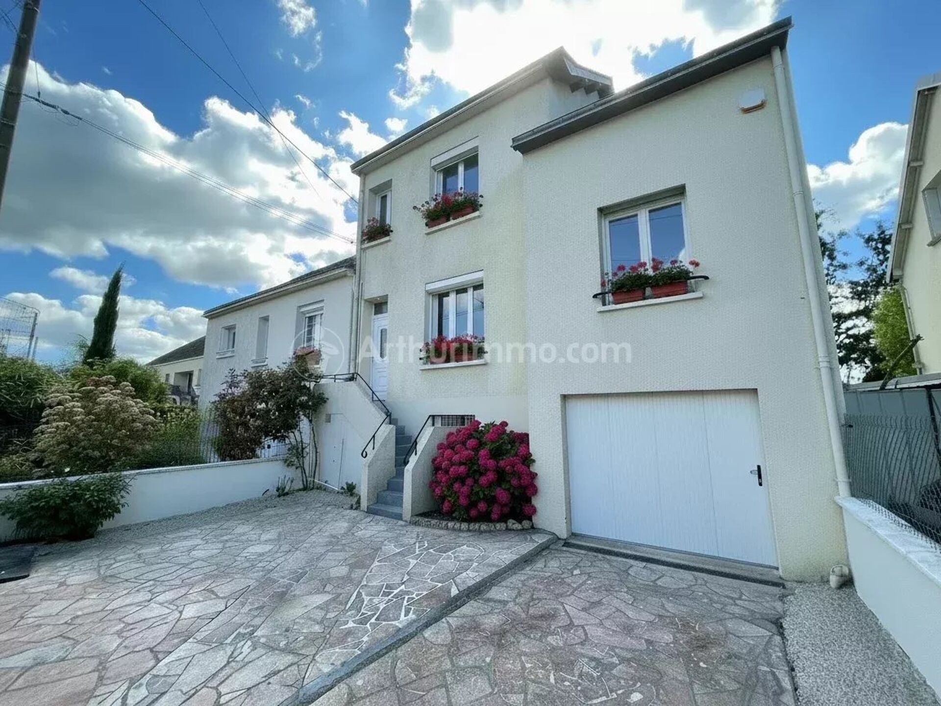 Maison 5 pièces 103 m² · à Saint-Avertin · 103 m² · 1 183 €/mois
