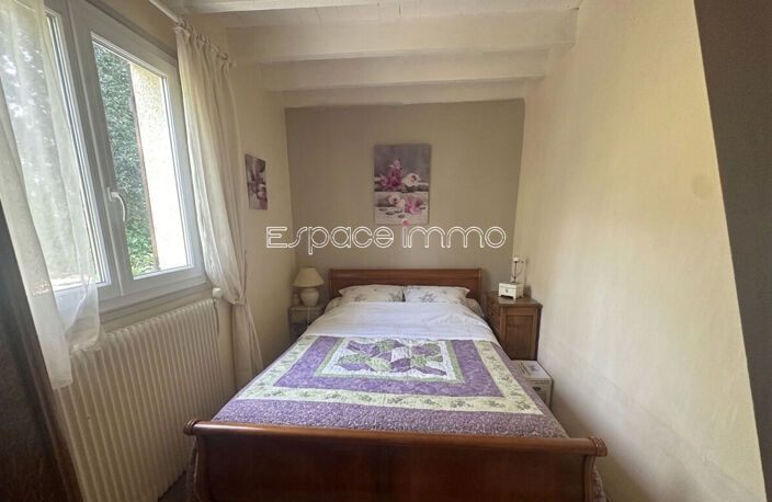 Maison vendu louée - 66m² - 2 chambres - 1910m² de terrain - Plain pied - CROPUS — photo 5