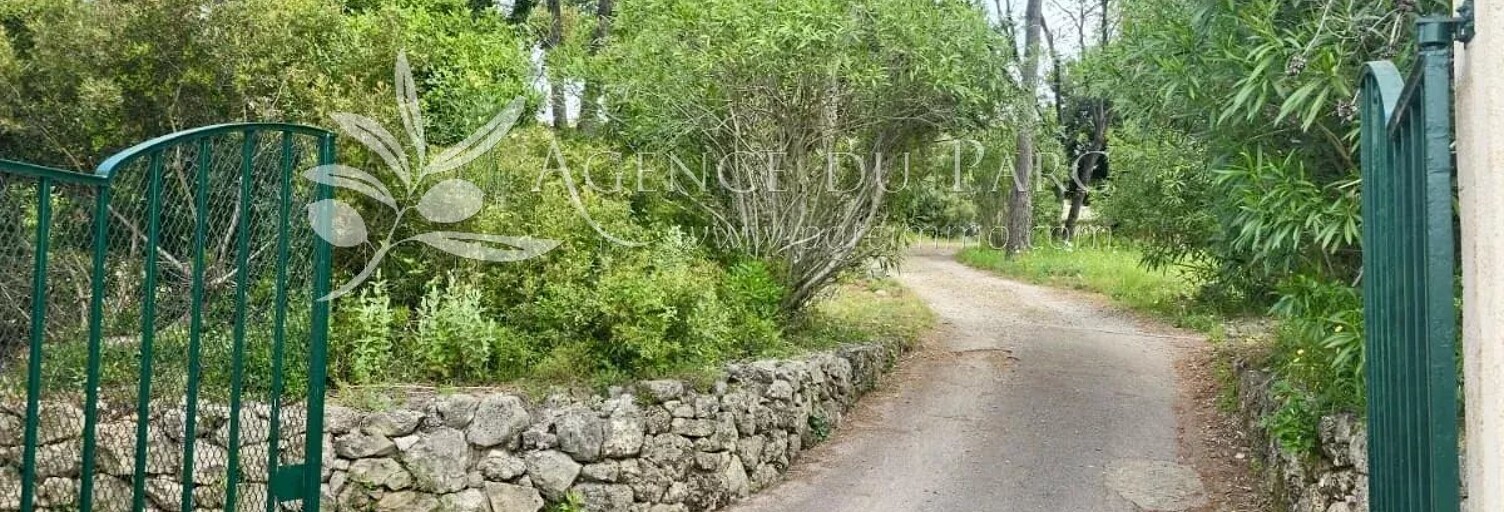 Terrain  1300 m² à vendre à Biot (06410)