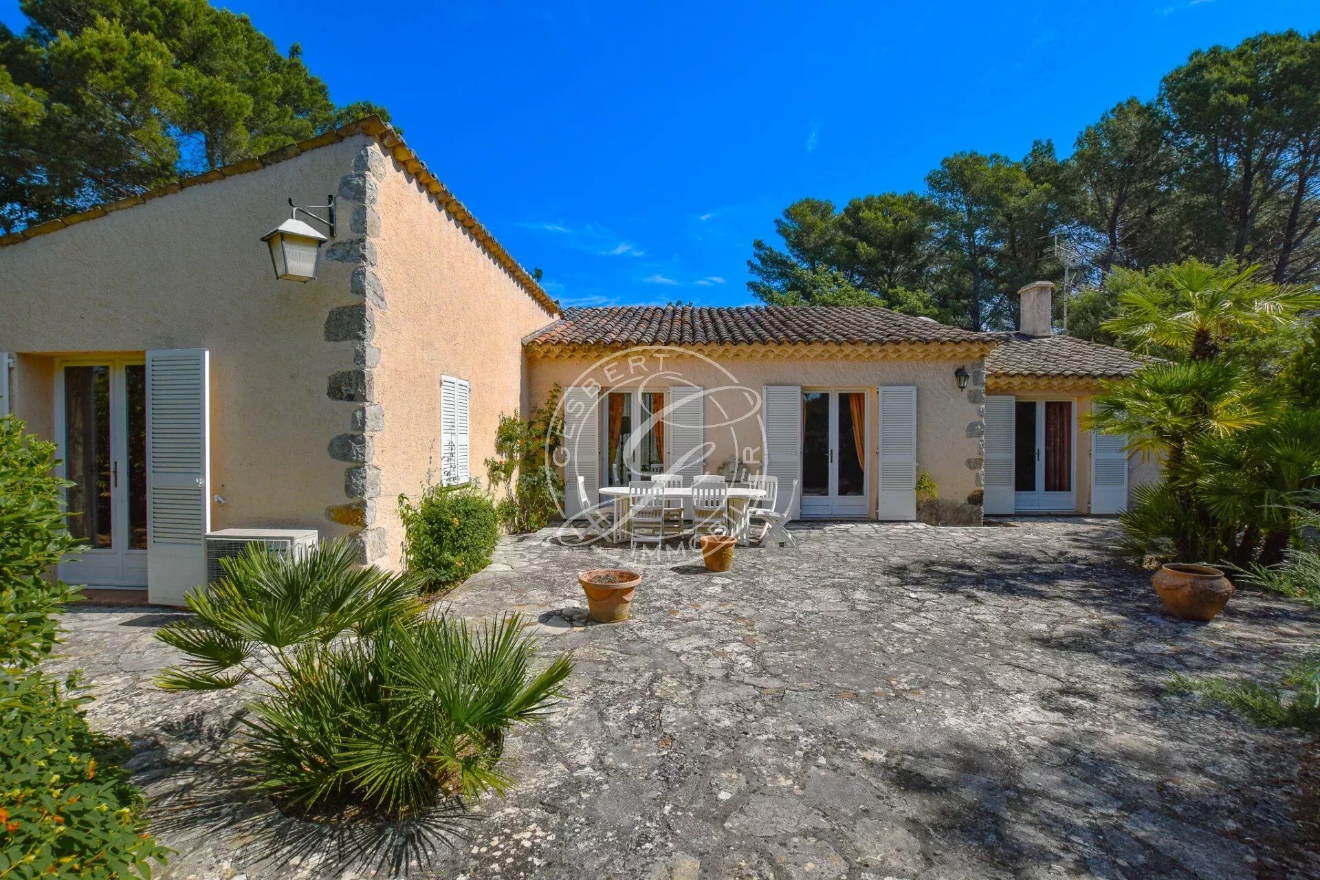 Villa / Maison  T5 à vendre Flayosc 83780