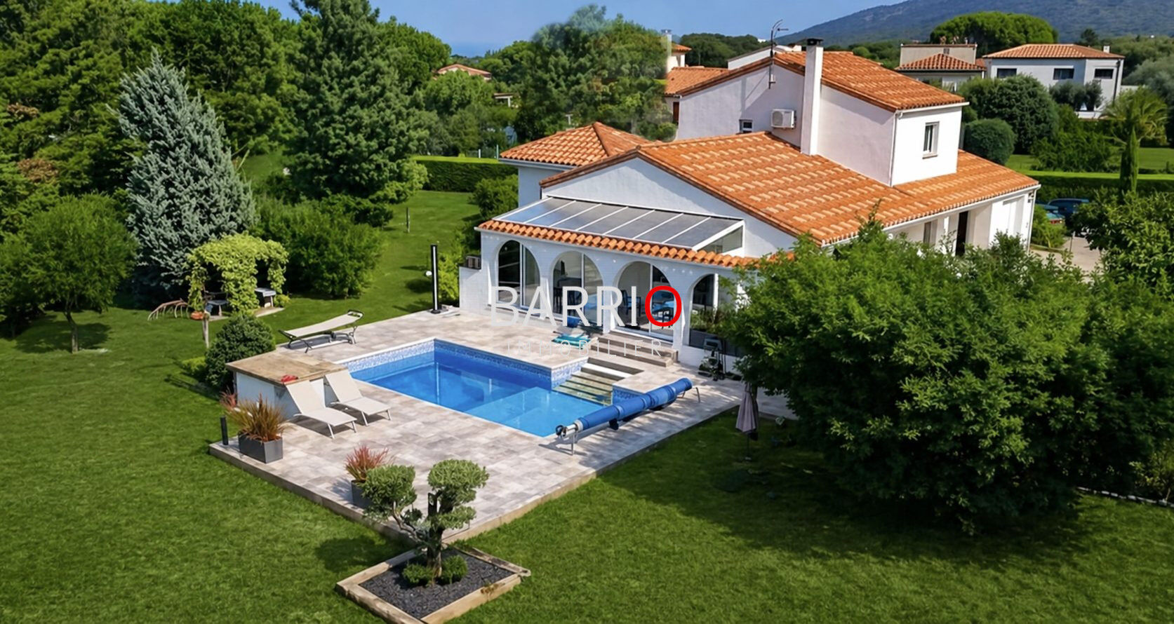 Villa / Maison  T5 à vendre Laroque-des-Albères 66740