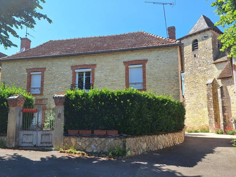 Belle maison de village en pierre avec cour, remise et Terrain — photo 1
