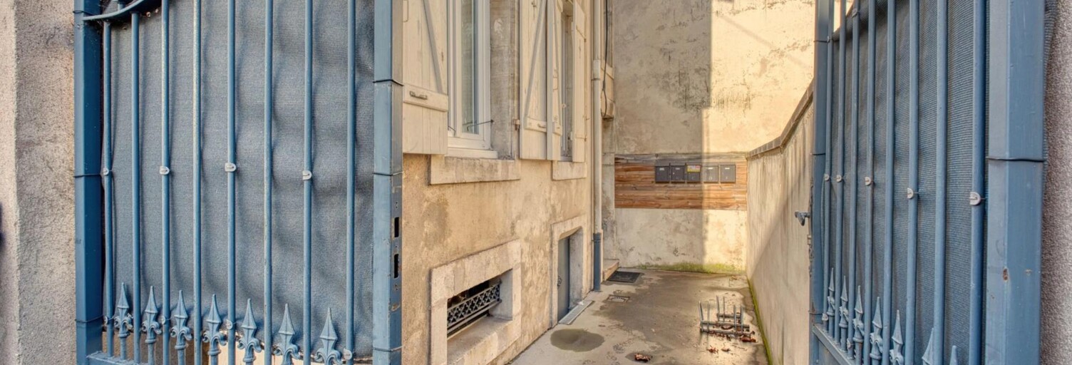 Immeuble  180 m² à vendre à Nancy (54000)