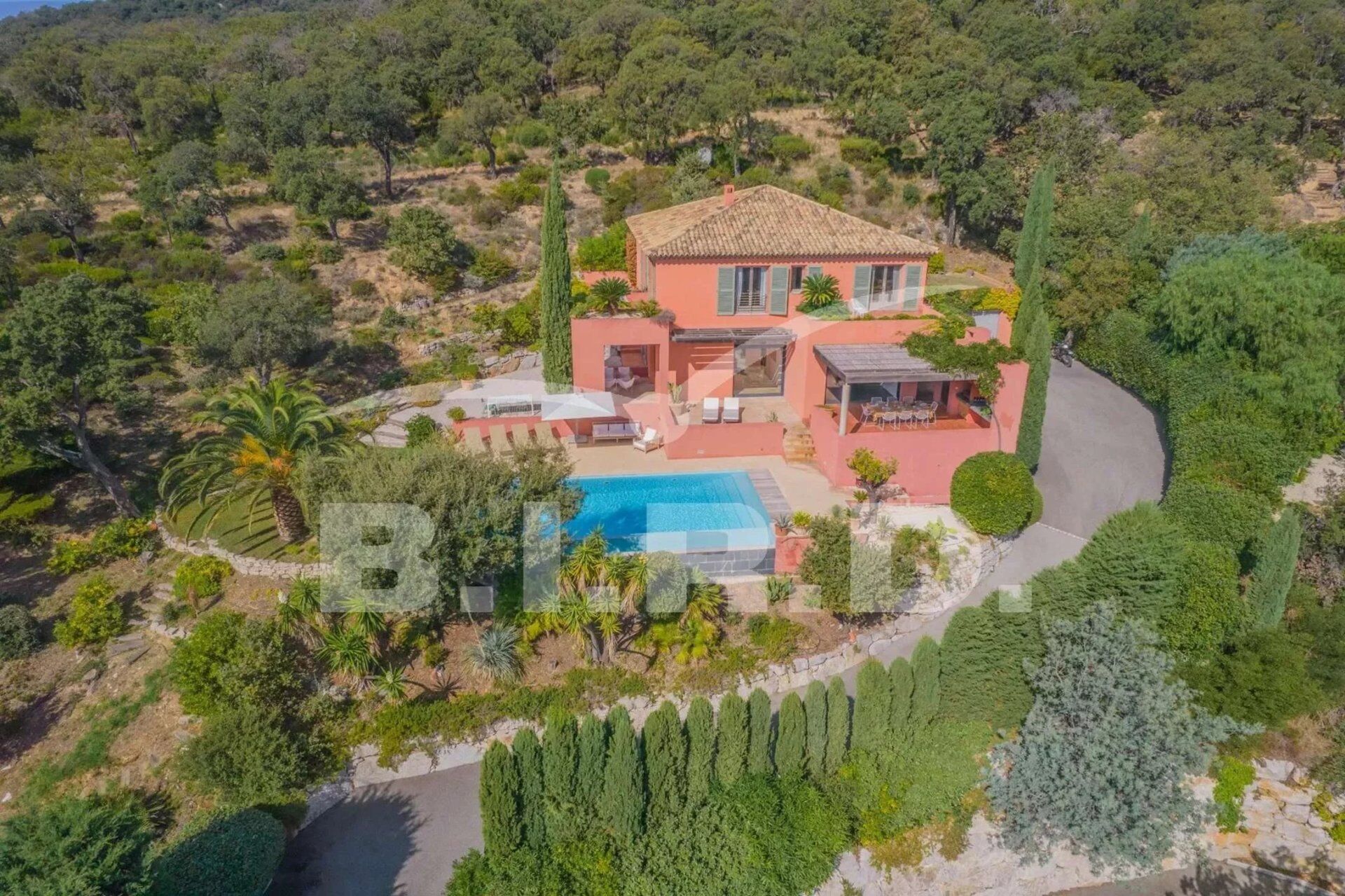 Photo Villa de 5 pièces Grimaud