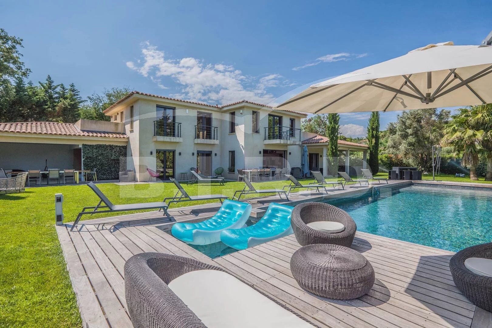 Photo Villa de 8 pièces Grimaud
