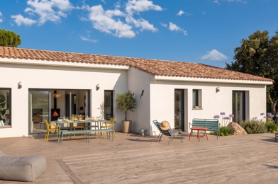 Maison  472000 €