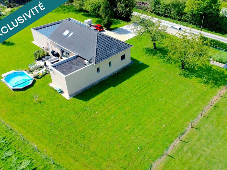 Maison familiale d'environ 180m2 avec terrain de 2500 m2 situé à Issé — photo 1