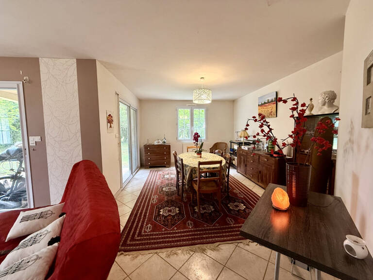 Maison 5 chambres à seulement 10 minutes de Fontenay-le-Comt — photo 1