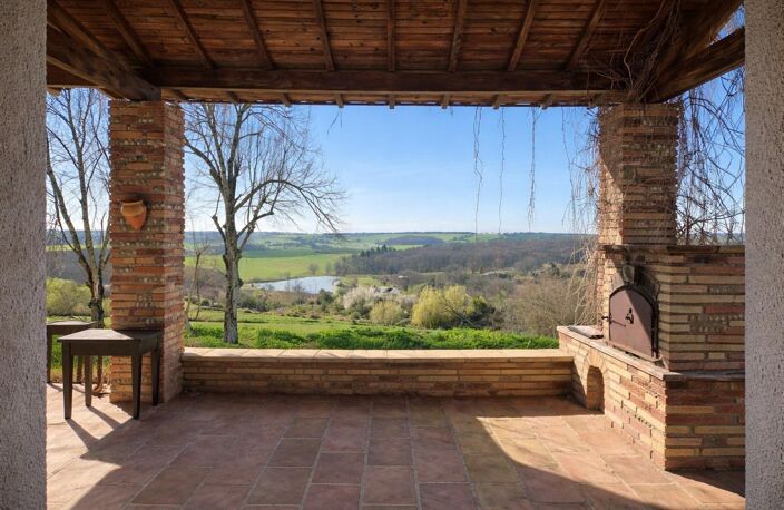 Vente maison 4 pièces 141 m² Montastruc-la-Conseillère (31380) — photo 2