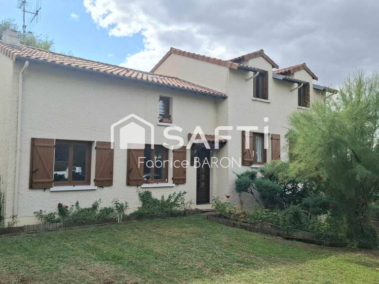 Maison lumineuse et spacieuse — photo 1
