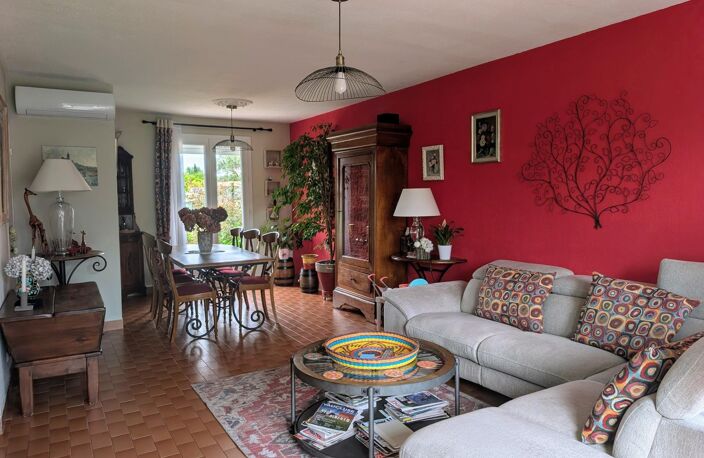 ORANGE SUD Maison 3 chambres avec jardin et garage — photo 3