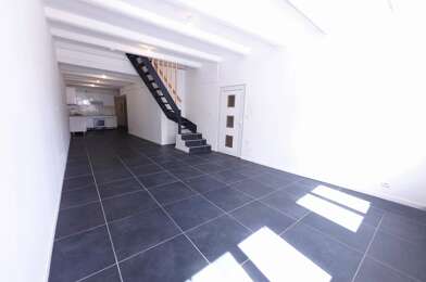 Appartement 6 pièces 215000 €