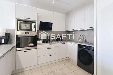 Appartement 3 pièces 129000 €