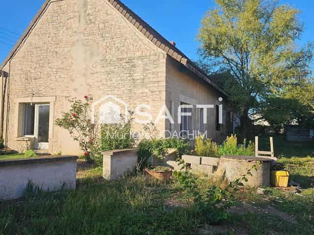 MAISON EN PIERRE DE CARACTERE AU CALME — photo du bien