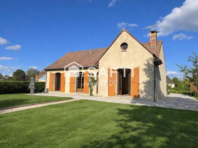 Maison située au cœur du village d'Amné, 89m², 5 pièces. — photo du bien