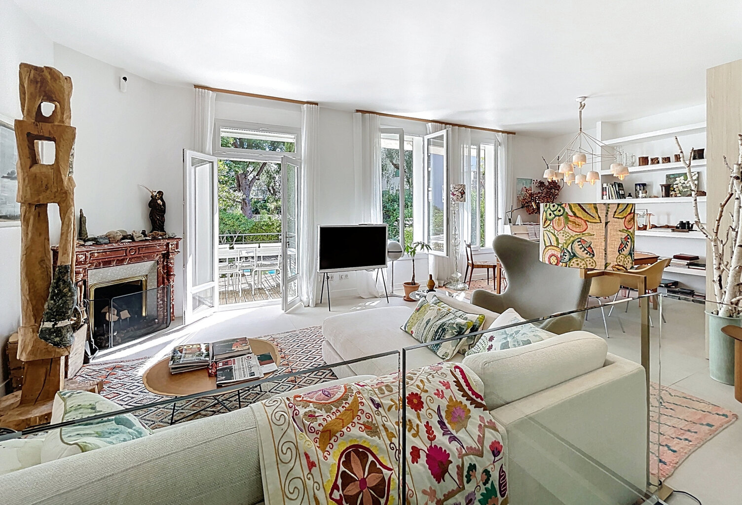 CANNES PETIT-JUAS. ELEGANTE VILLA AVEC BEAU JARDIN - PISCINE — photo 1