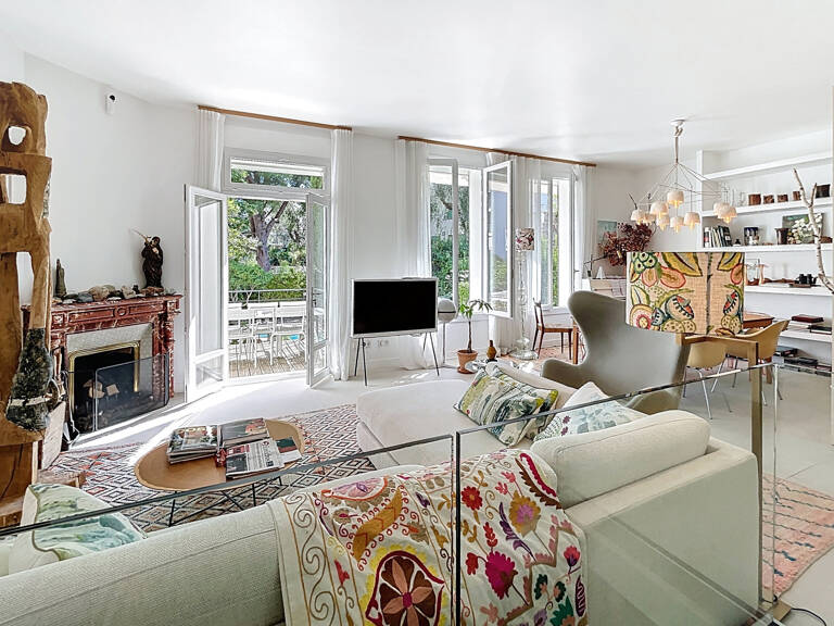CANNES PETIT-JUAS. ELEGANTE VILLA AVEC BEAU JARDIN - PISCINE — photo 1