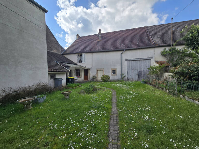 Fermette 3 chambres avec dépendances sur 1500m2 de terrain p — photo 1