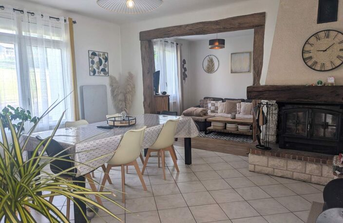 Vente maison 5 pièces 140 m² Sainte-Maure-de-Touraine (37800) — photo 2