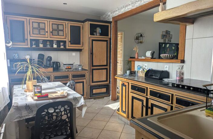Vente maison 5 pièces 140 m² Sainte-Maure-de-Touraine (37800) — photo 3