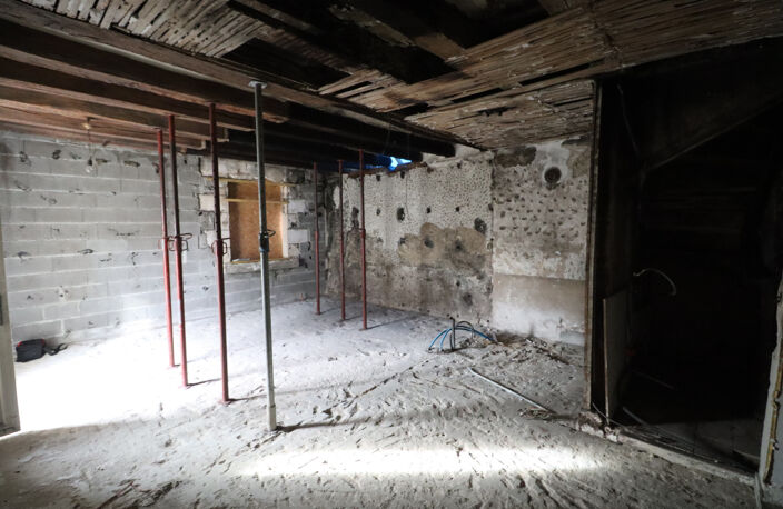 Maison de bourg à  réhabiliter — photo 3