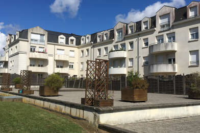 Appartement 3 pièces 835 €
