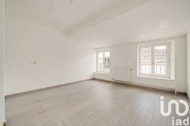 Maison 8 pièces 80000 €