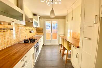 Appartement 3 pièces 640 €