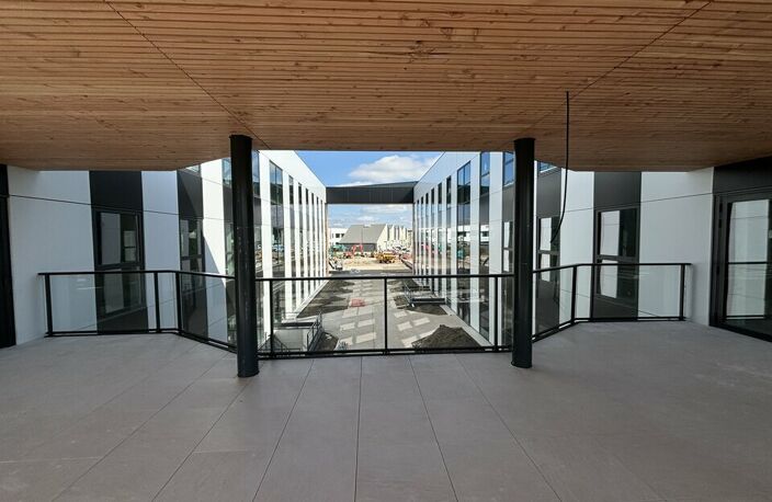 BUREAUX à VENDRE — photo 3