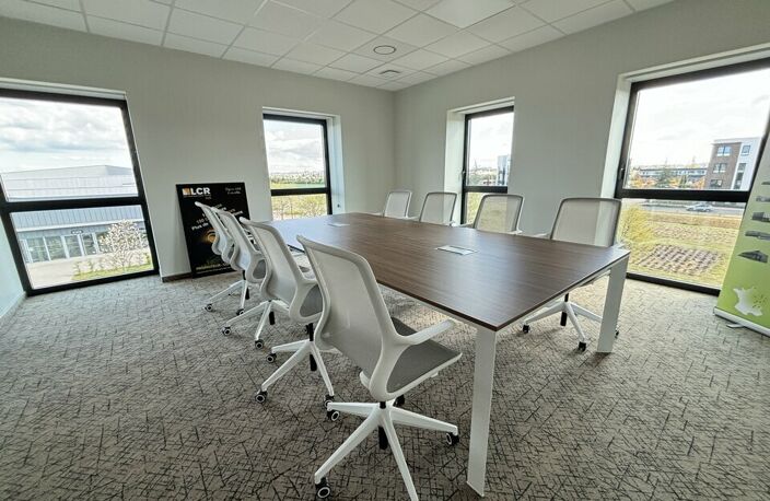 BUREAUX à LOUER — photo 4