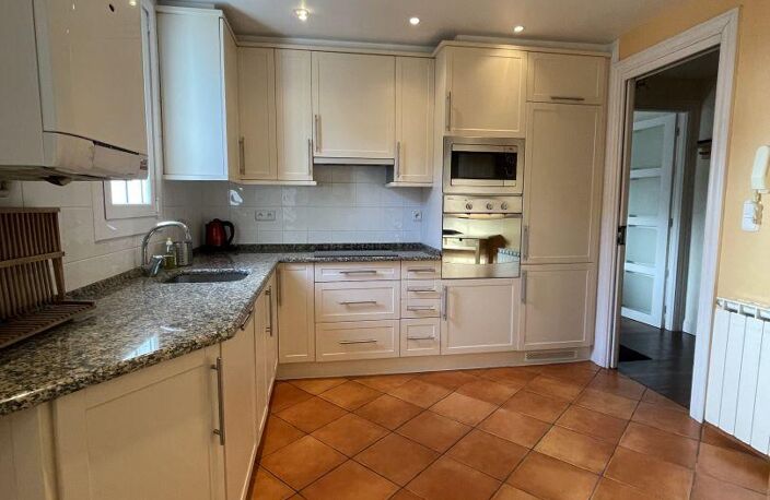 Vente Appartement 4 pièces — photo 3