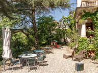 CALUIRE ET CUIRE, DEMEURE DU XXème, 217m², TERRAIN 1580m² — photo 3