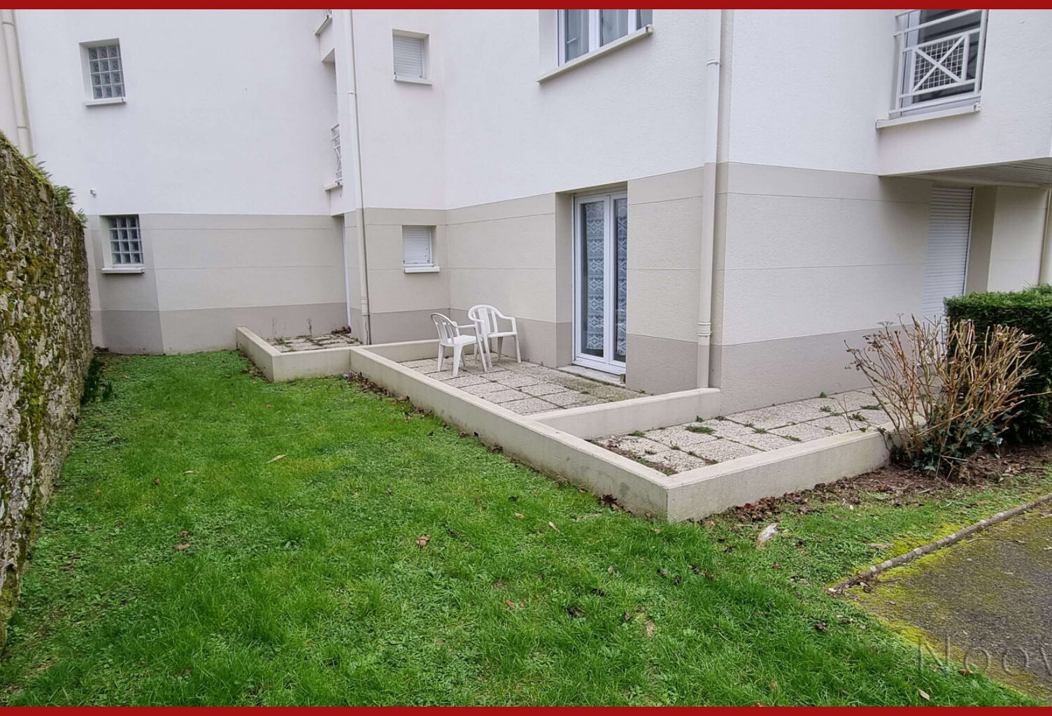 STUDIO MEUBLE  DE 18 M2  AVEC TERRASSE PRIVATIVE — photo 1