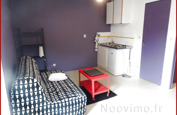 STUDIO MEUBLE  DE 18 M2  AVEC TERRASSE PRIVATIVE — photo 2
