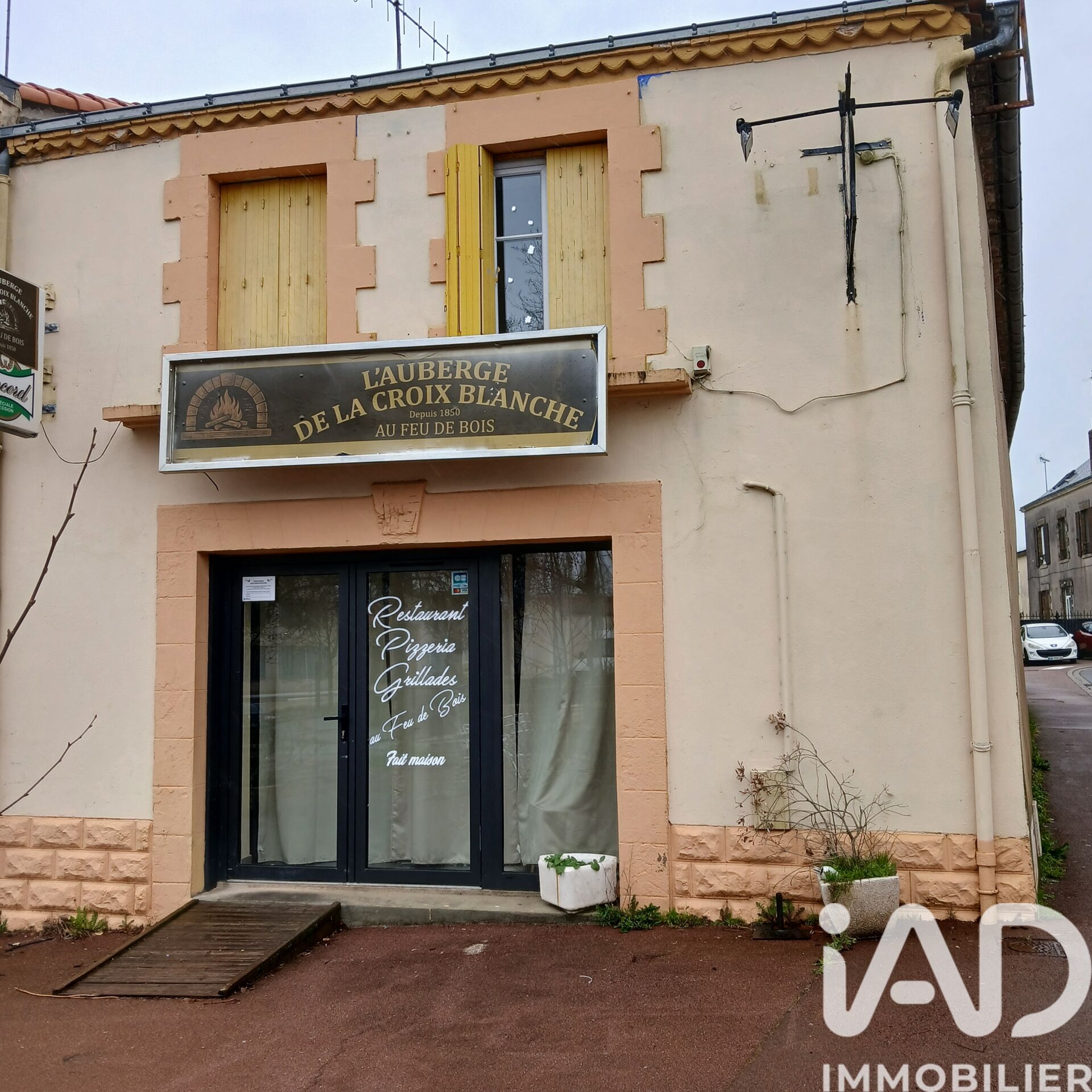 Vente Immeuble 4 pièces - Photo 2