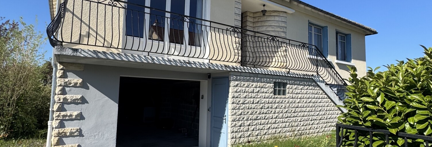 Maison 5 Pièces 108 m² à vendre à La Chapelle-Saint-Ursin (18570)